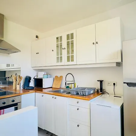 Apartment Le Jardin Suspendu, Steps To & Station *
